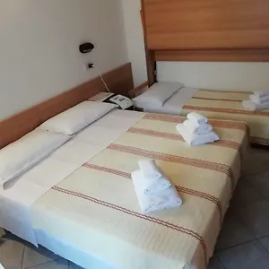 https://giovane-italia.emilia-romagnahotels.net